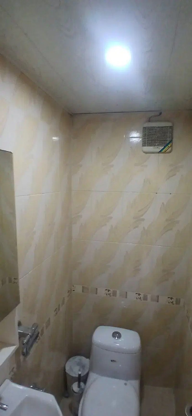 آپارتمان 95 متری دو خوابه در حشمتیه تهران13598722166