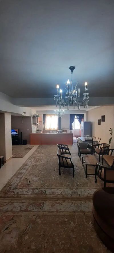 آپارتمان 167 متری سه خوابه در حشمتیه تهران