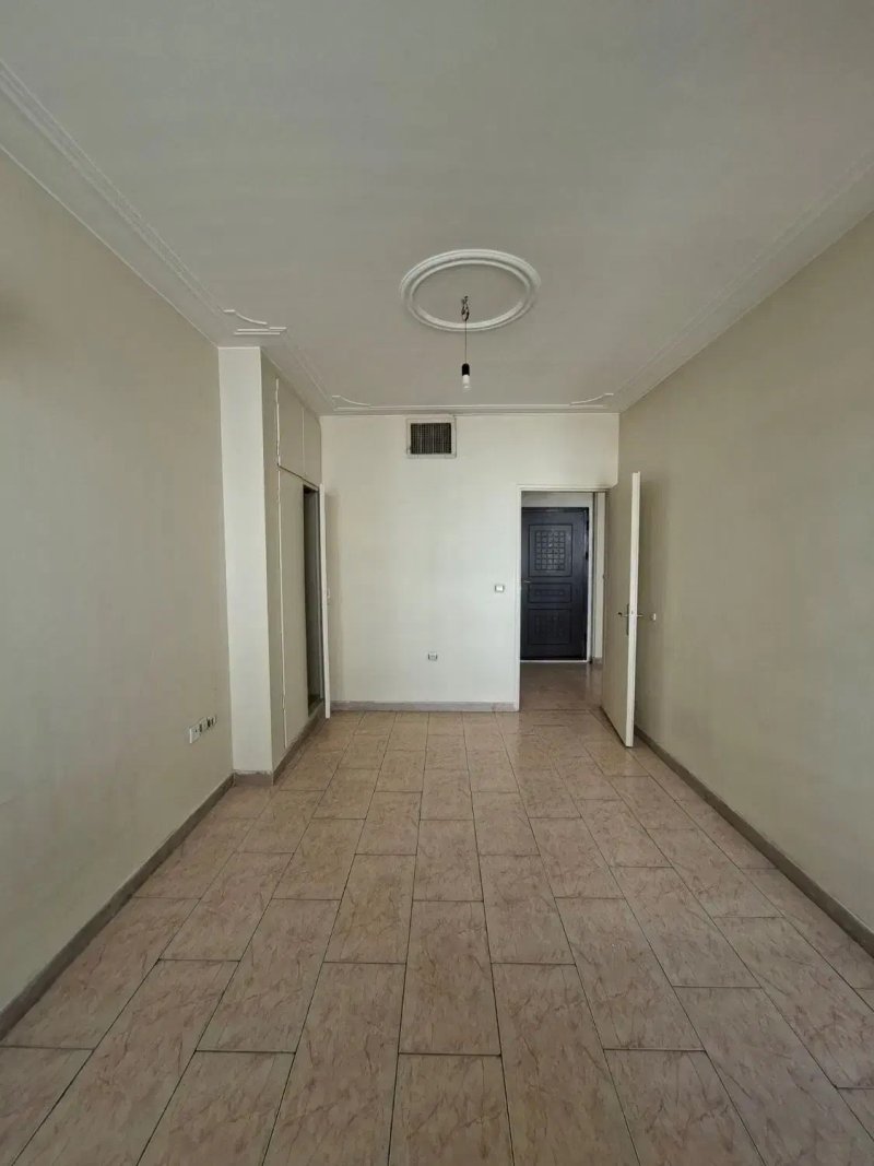 آپارتمان 60 متری یک خوابه در کوی بیمه تهران13608322371