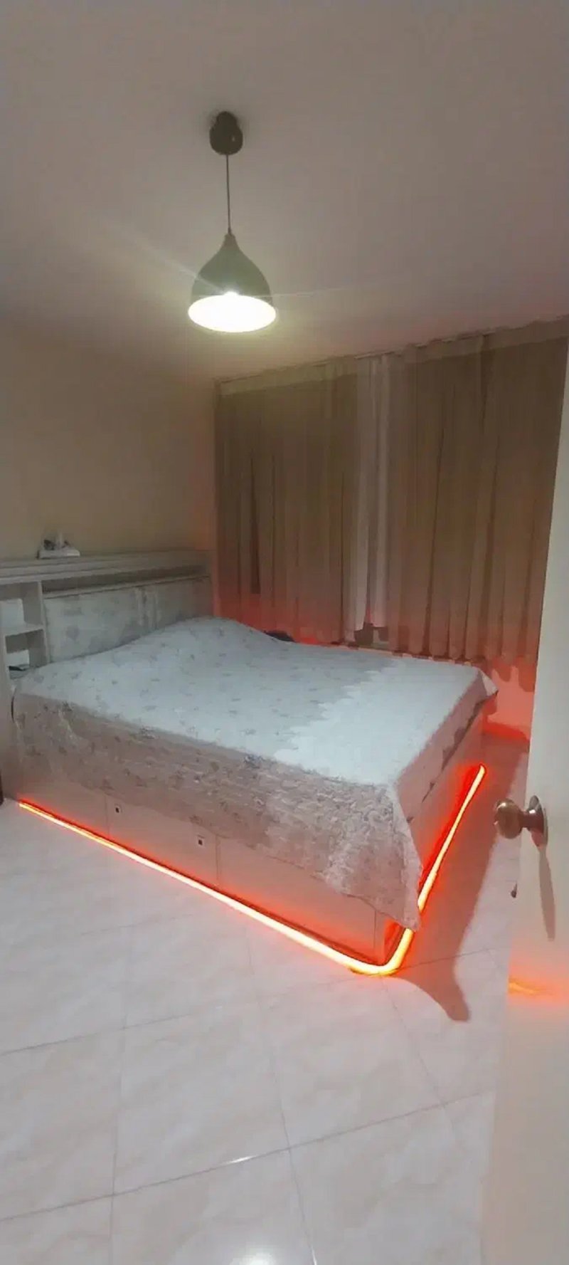 آپارتمان 60 متری یک خوابه در شهرک اکباتان تهران13609822435