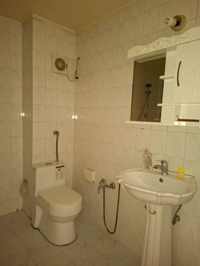 آپارتمان 60 متری یک خوابه در کوی بیمه تهران13608322373