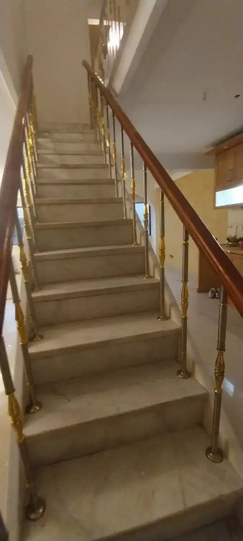 آپارتمان 170 متری سه خوابه در شهرک اکباتان تهران13609022411