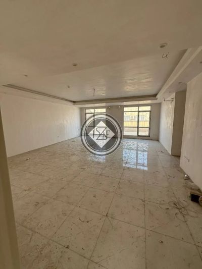 آپارتمان 212 متری پنج خوابه در میدان نماز اسلام شهر