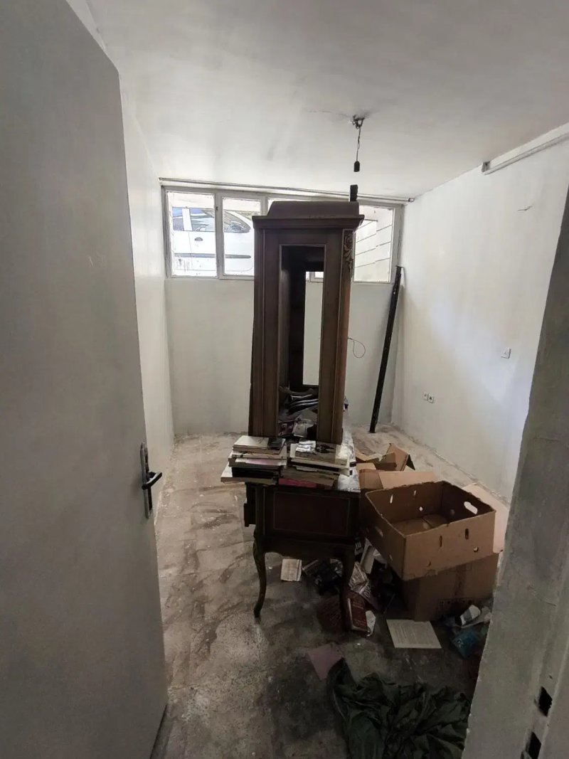 آپارتمان 100 متری دو خوابه در حشمتیه تهران13600022209