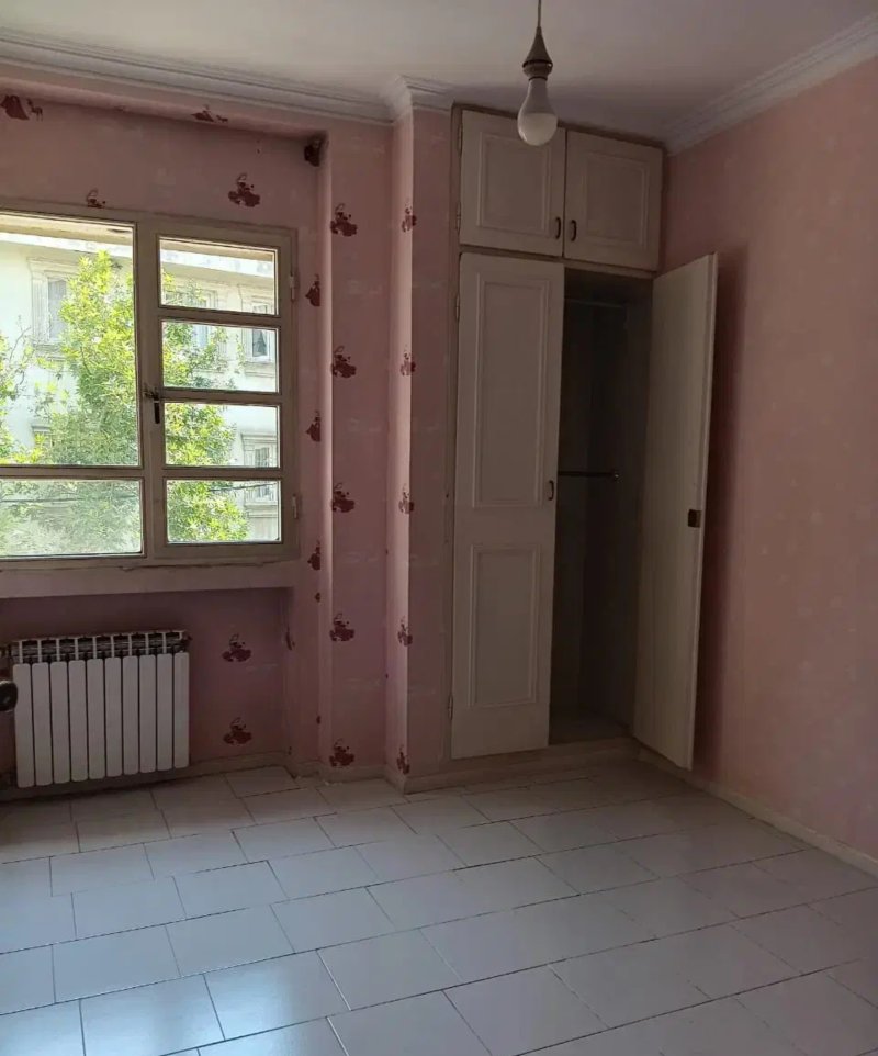 آپارتمان 100 متری دو خوابه در نیاوران تهران13597522130