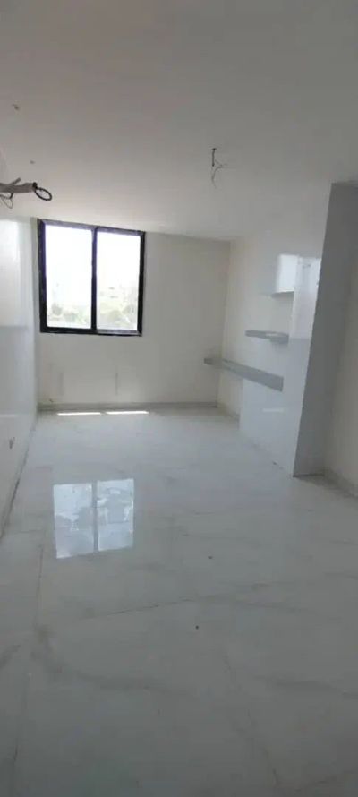 آپارتمان 110 متری دو خوابه در خیابان ارتش اصفهان