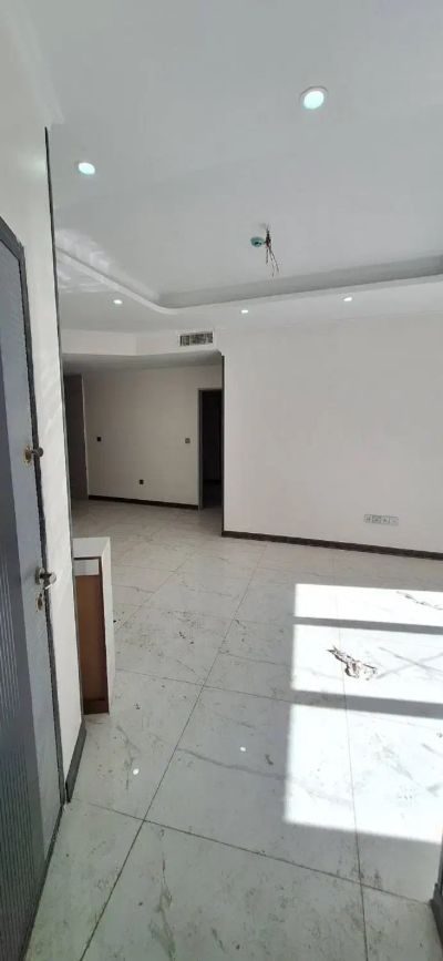 آپارتمان 89 متری دو خوابه در حشمتیه تهران