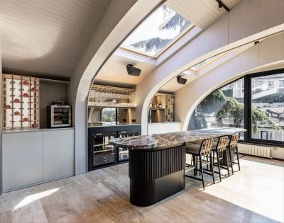 آپارتمان 140 متری سه خوابه در صادقیه تهران