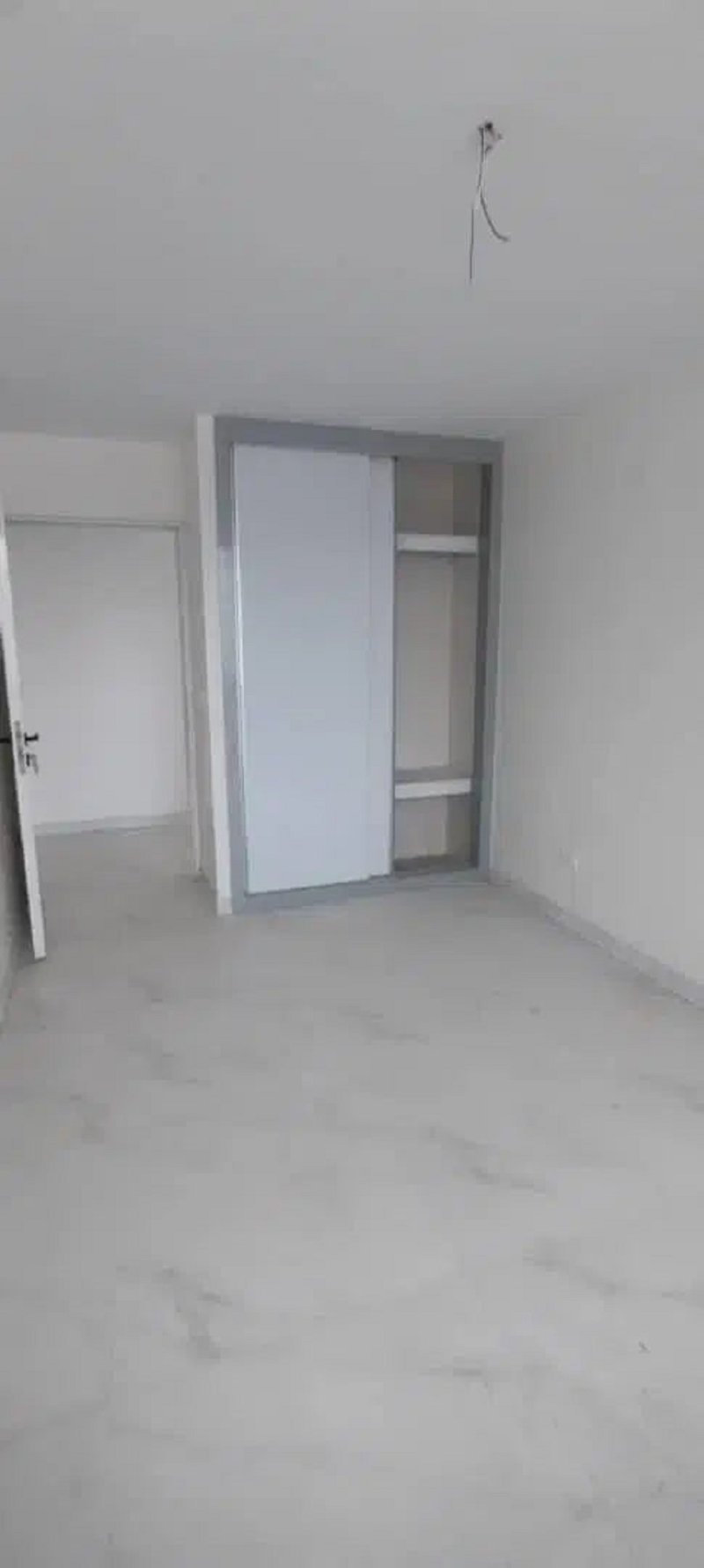 آپارتمان 110 متری دو خوابه در خیابان ارتش اصفهان13611422464