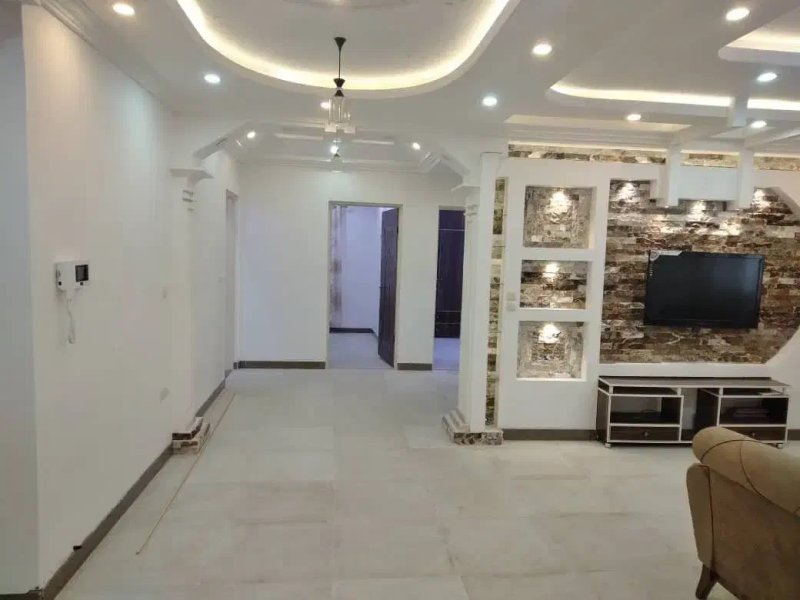 ویلا 360 متری سه خوابه در بندرانزلی13605322293