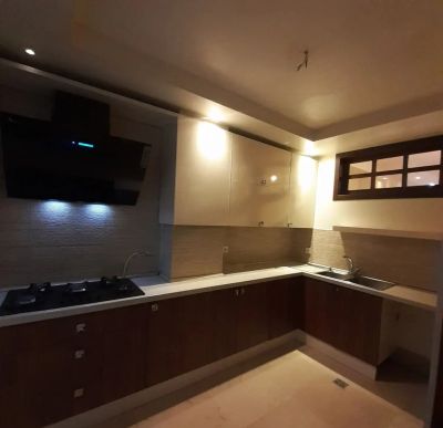 آپارتمان 120 متری دو خوابه در چیذر تهران