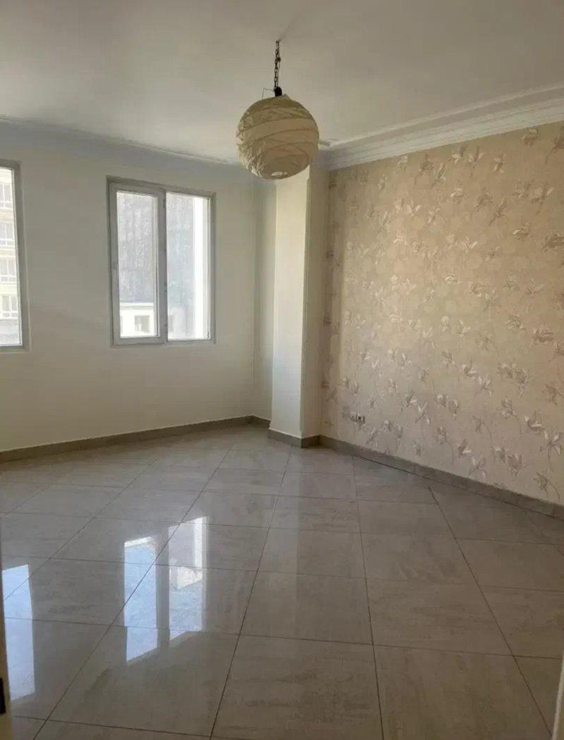 آپارتمان 205 متری سه خوابه در فرمانیه تهران13597122123