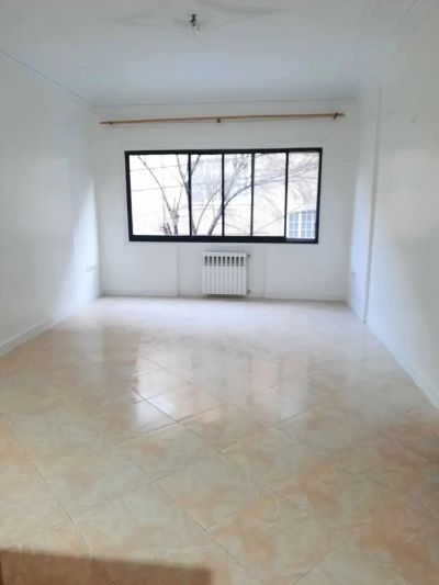 آپارتمان 61 متری دو خوابه در خیابان بهار شمالی تهران