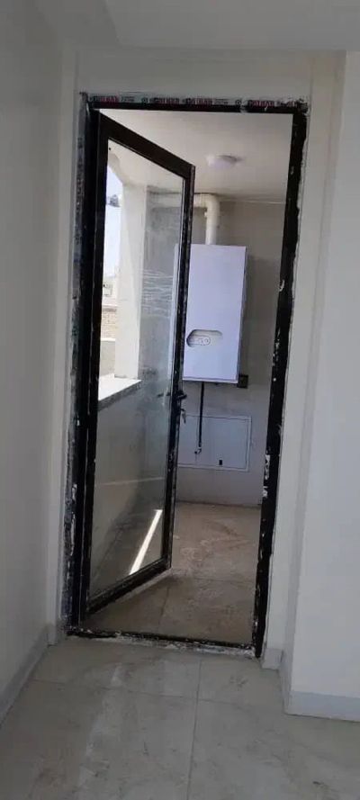 آپارتمان 110 متری دو خوابه در خیابان ارتش اصفهان