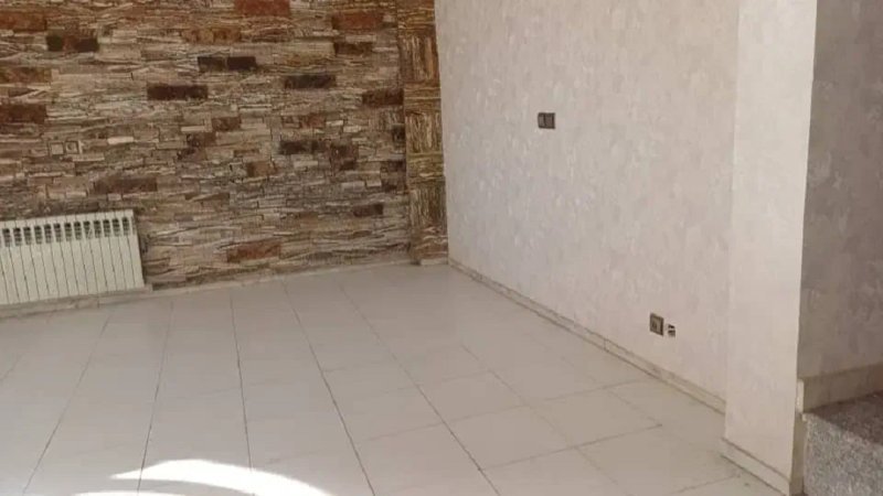 تجاری 55 متری در چهارباغ بالا اصفهان13594822088