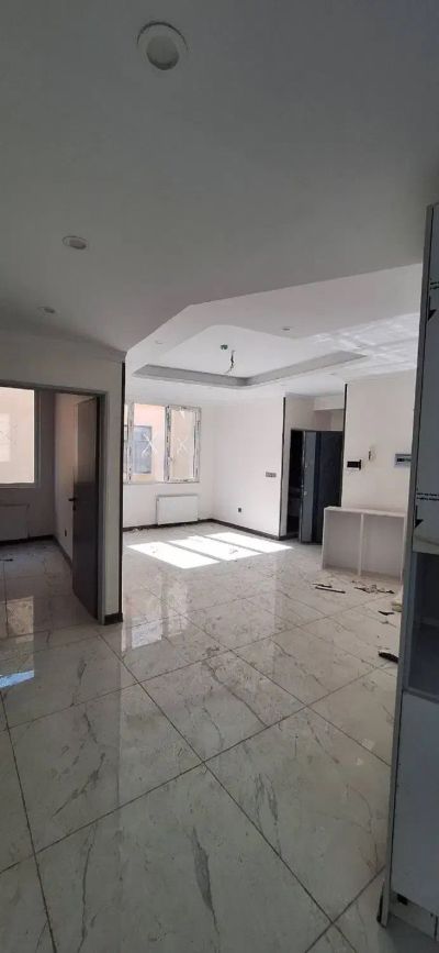 آپارتمان 89 متری دو خوابه در حشمتیه تهران