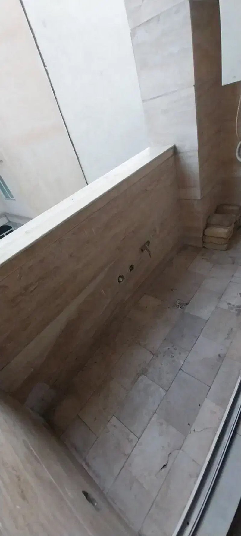 آپارتمان 66 متری یک خوابه در کوی بیمه تهران13609122419