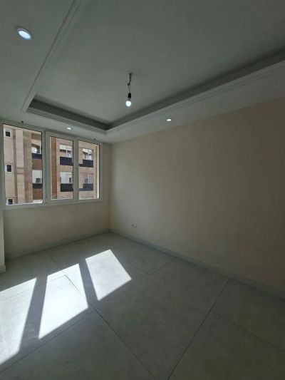 آپارتمان 160 متری سه خوابه در کوی بیمه تهران