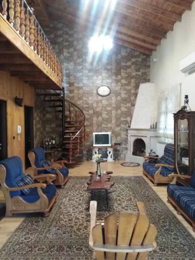 ویلا 300 متری دو خوابه در زیباکنار