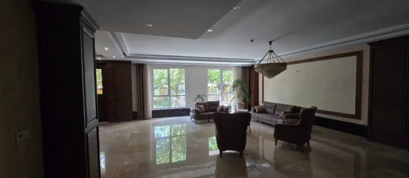 آپارتمان 215 متری سه خوابه در تجریش تهران13596122107