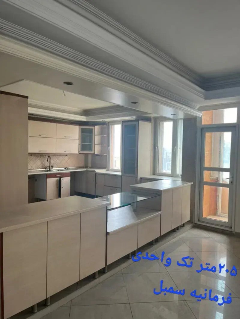 آپارتمان 205 متری سه خوابه در فرمانیه تهران13597122124
