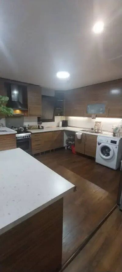 آپارتمان 115 متری دو خوابه در شهرک اکباتان تهران