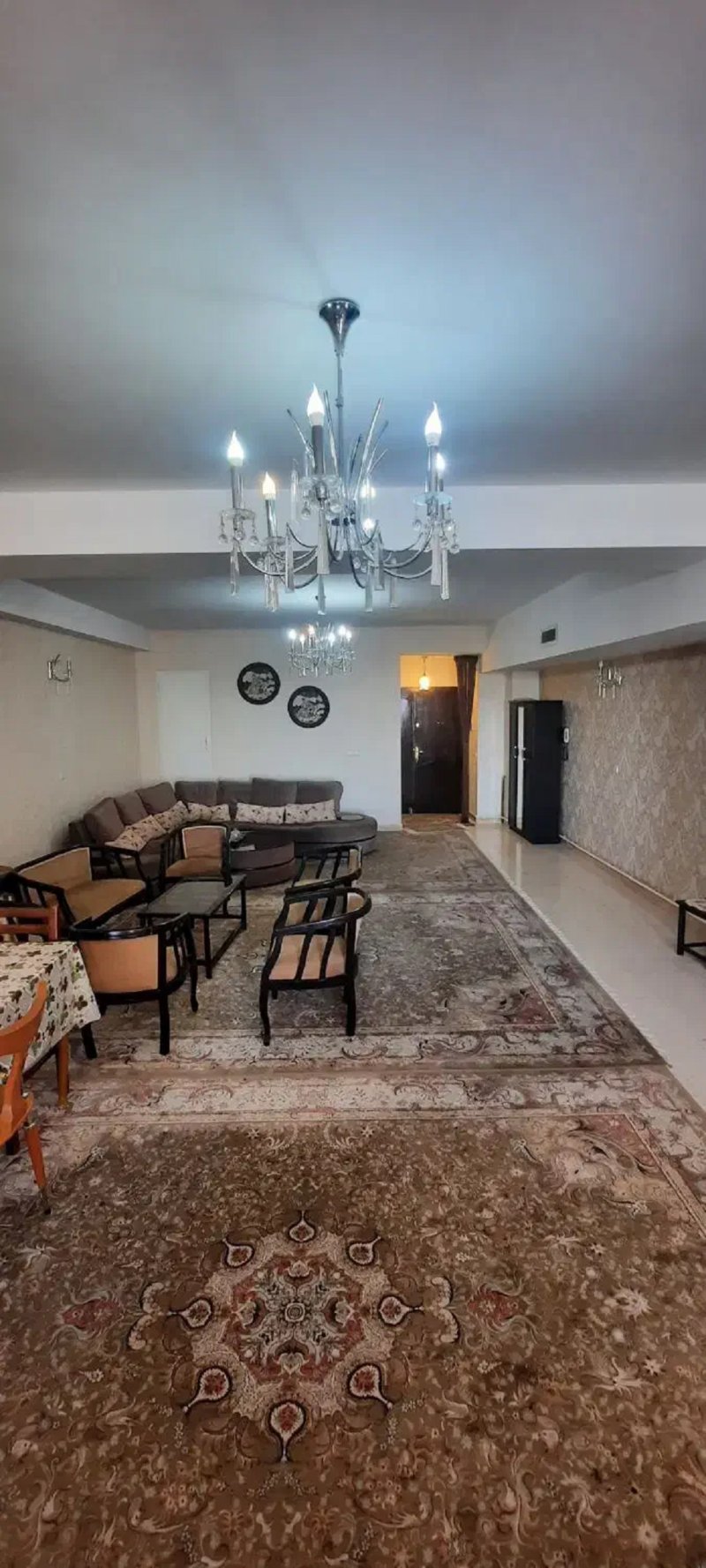 آپارتمان 167 متری سه خوابه در حشمتیه تهران13599522189