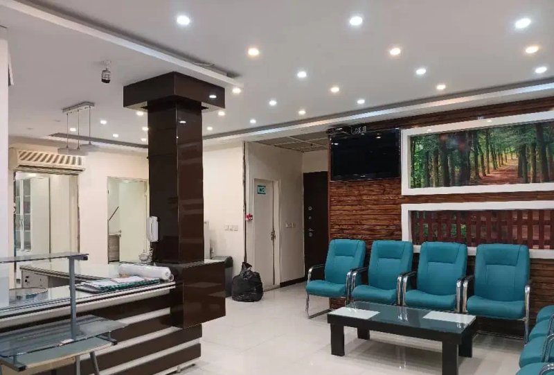 تجاری 135 متری چهارخوابه در تجریش تهران13596922121