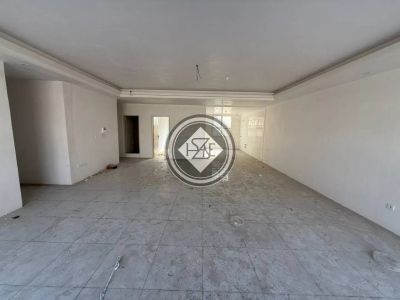 آپارتمان 212 متری پنج خوابه در میدان نماز اسلام شهر