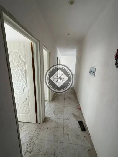 آپارتمان 212 متری پنج خوابه در میدان نماز اسلام شهر