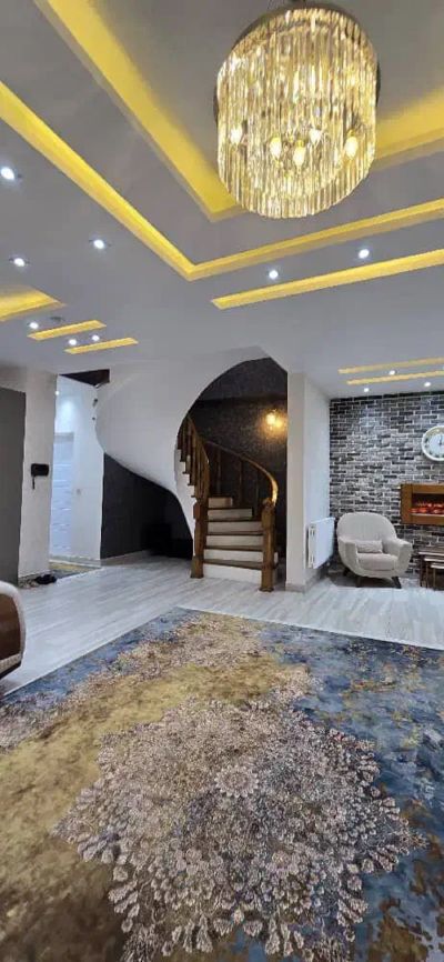 ویلا 220 متری سه خوابه در زیباکنار