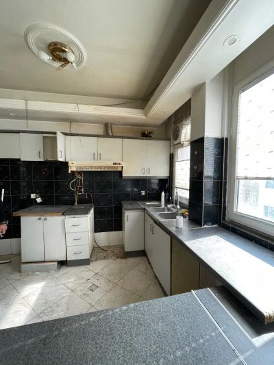 آپارتمان 92 متری دو خوابه در سید خندان تهران