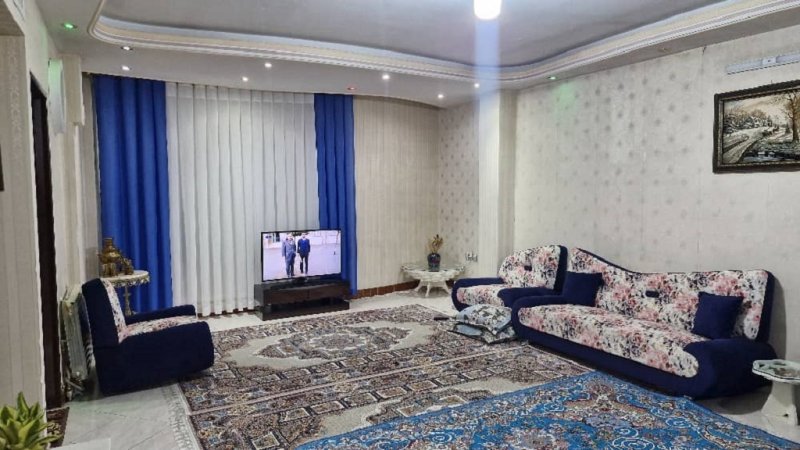 آپارتمان 76 متری دو خوابه در وائین شهریار13612522480