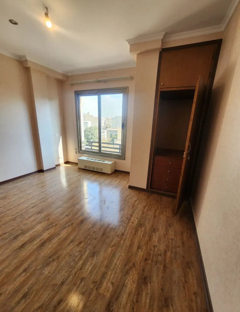 آپارتمان 157 متری سه خوابه در اختیاریه تهران13618122567