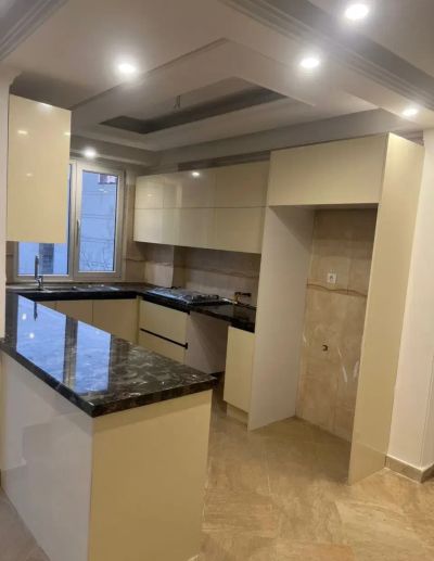 آپارتمان 122 متری دو خوابه در کامرانیه تهران