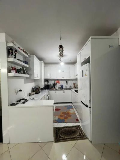 آپارتمان 80 متری دو خوابه در گلبهار