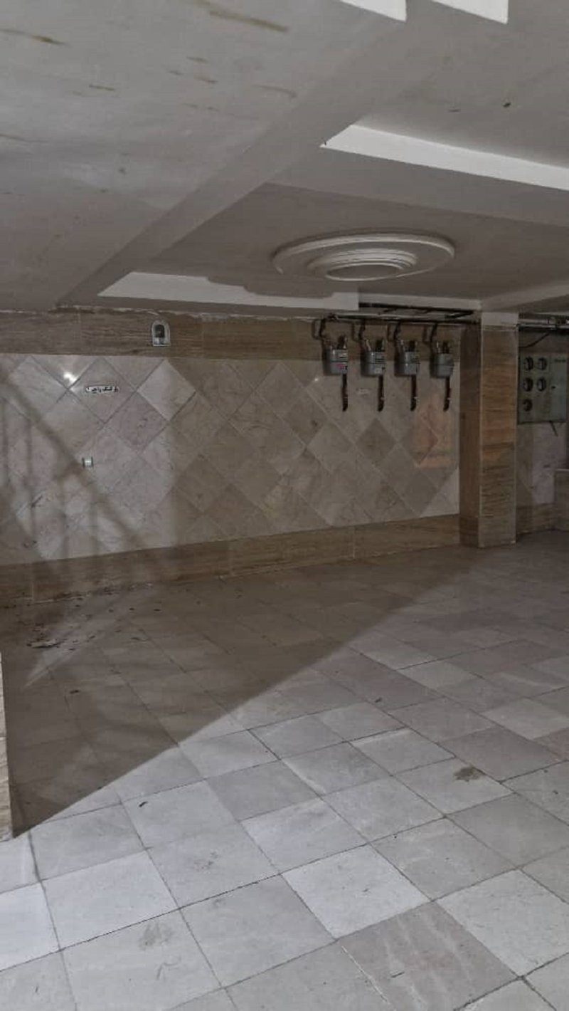 آپارتمان 76 متری دو خوابه در وائین شهریار13612522485