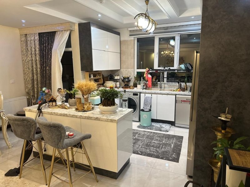 آپارتمان 97 متری دو خوابه در بریانک تهران13619322595