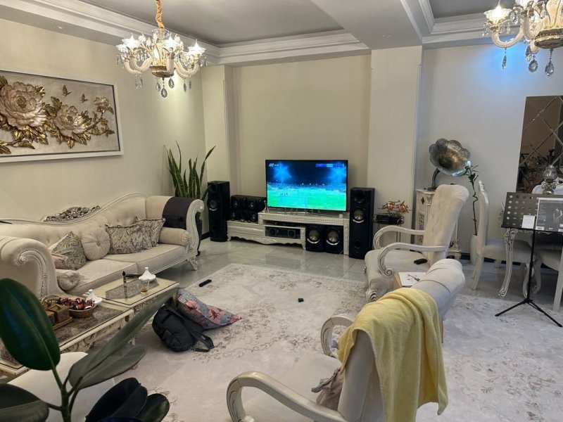 آپارتمان 97 متری دو خوابه در بریانک تهران13619322594