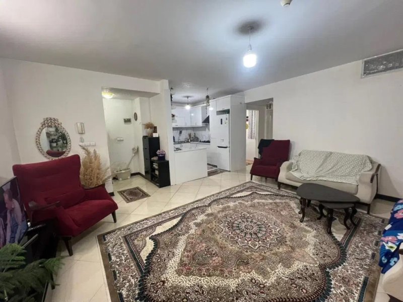 آپارتمان 80 متری دو خوابه در گلبهار13621022654