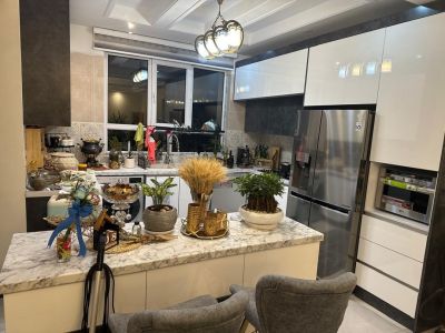 آپارتمان 97 متری دو خوابه در بریانک تهران