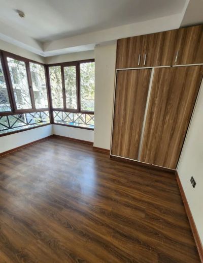 آپارتمان 173 متری سه خوابه در فرمانیه تهران