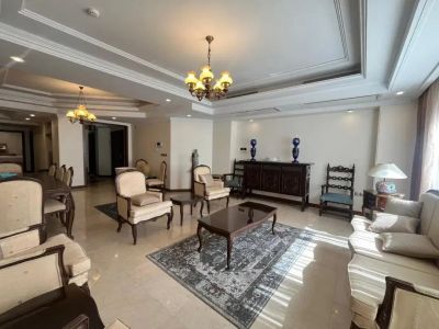 آپارتمان 200 متری سه خوابه در ولنجک تهران