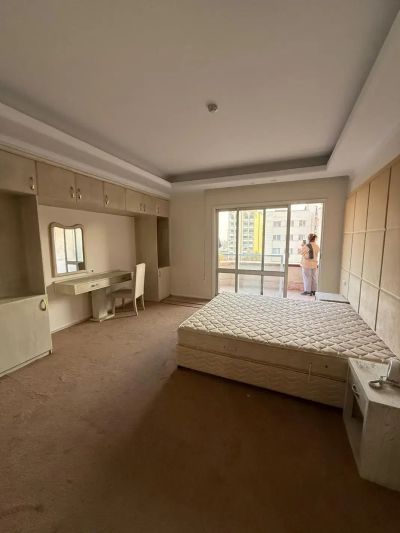 آپارتمان 190 متری سه خوابه در زعفرانیه تهران