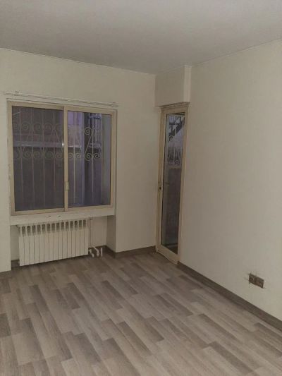 آپارتمان 105 متری دو خوابه در میدان فلسطین تهران