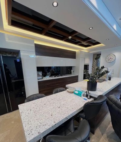 آپارتمان 135 متری دو خوابه در زعفرانیه تهران