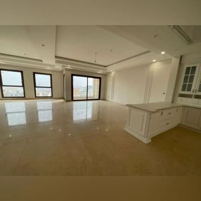 آپارتمان 181 متری سه خوابه در زعفرانیه تهران