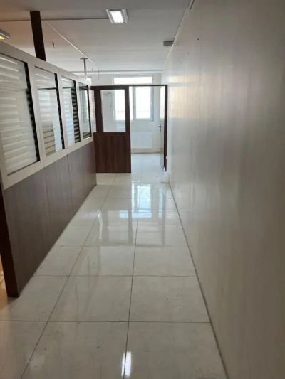 اداری 96 متری دو خوابه در منیریه تهران