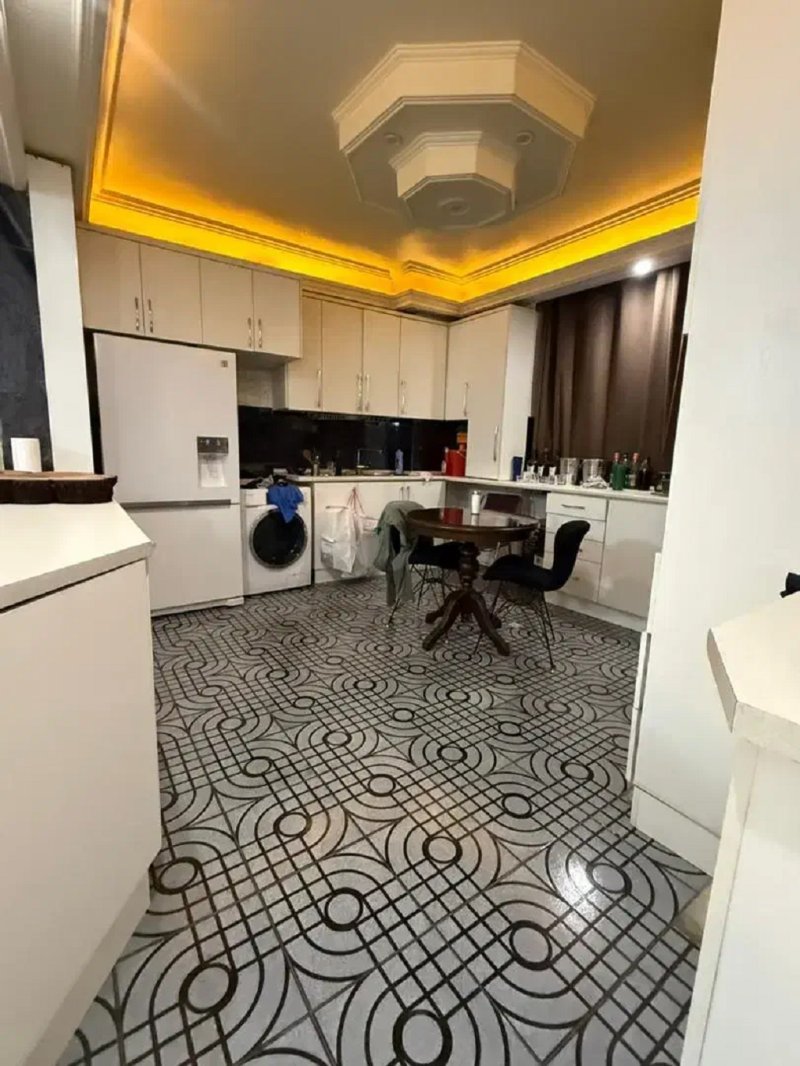 آپارتمان 150 متری دو خوابه در ولنجک تهران13622922697