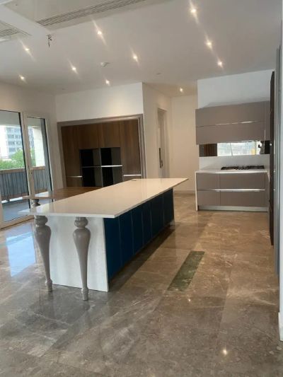 آپارتمان 400 متری چهارخوابه در زعفرانیه تهران